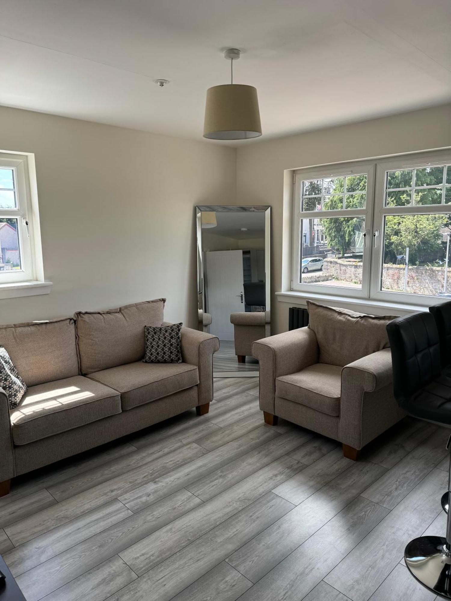 Modern 3 Bedroom Apartment In Markinch, Fife Екстер'єр фото